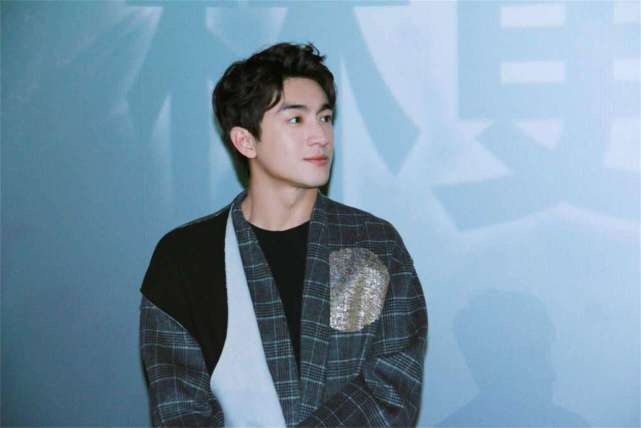 
《默读》电视剧演员确定 林更新演骆闻舟 张新成演费渡‘IM电竞官网’(图3)