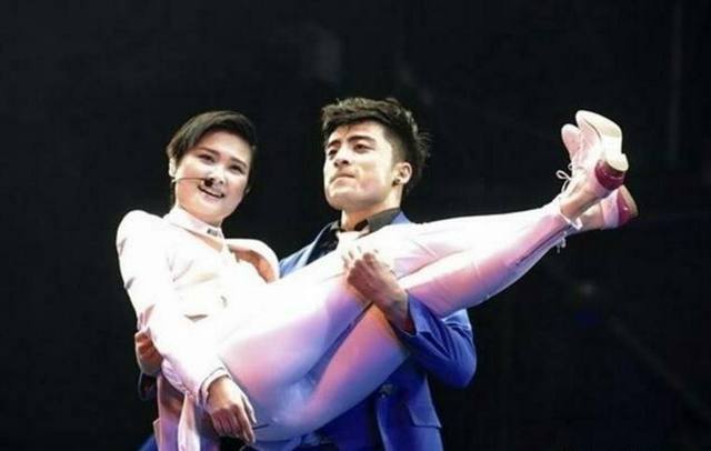 用双手成就科学梦想——荆紫关六小开展科技周评选活动“IM电竞”(图2) IM电竞平台