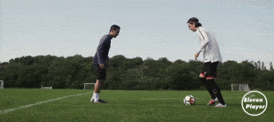 IM电竞平台-
足球技巧：内马尔的5个实战足球技巧(图11)